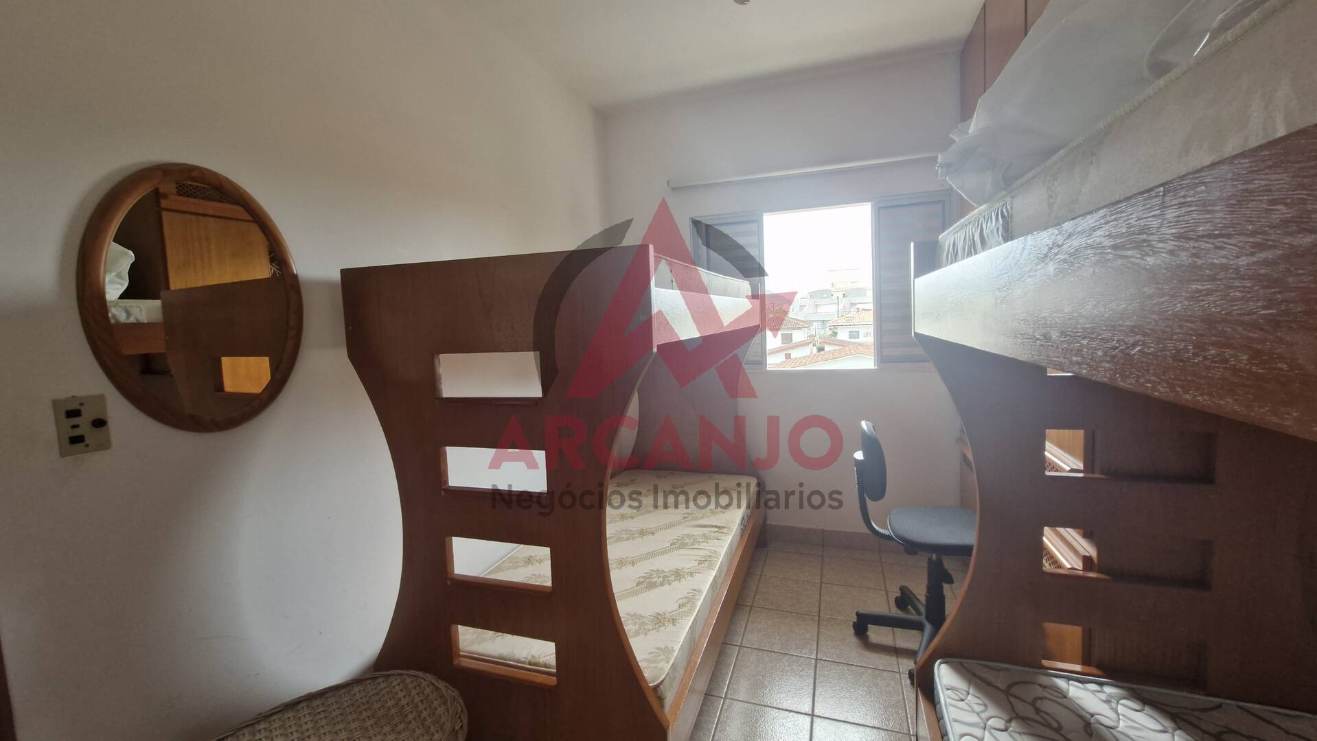 Apartamento à venda com 2 quartos, 75m² - Foto 11