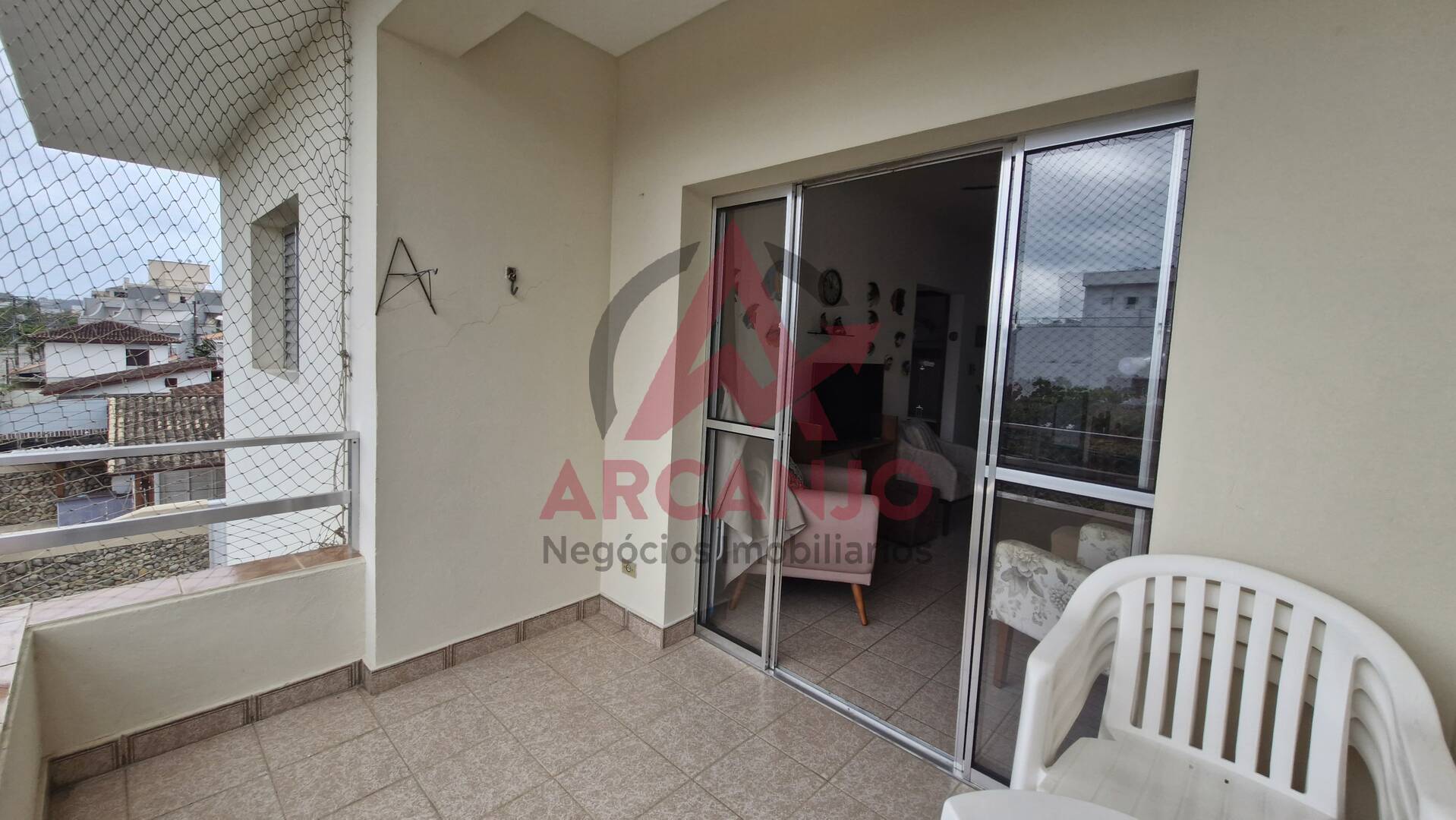 Apartamento à venda com 2 quartos, 75m² - Foto 15