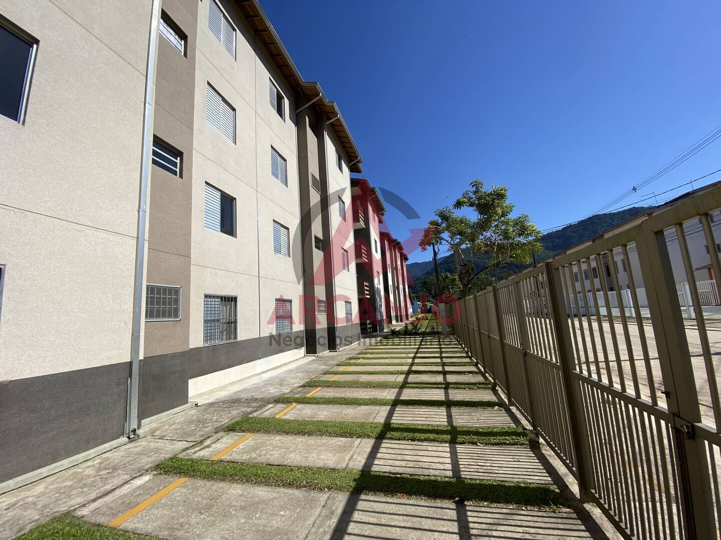 Apartamento à venda com 2 quartos, 68m² - Foto 24