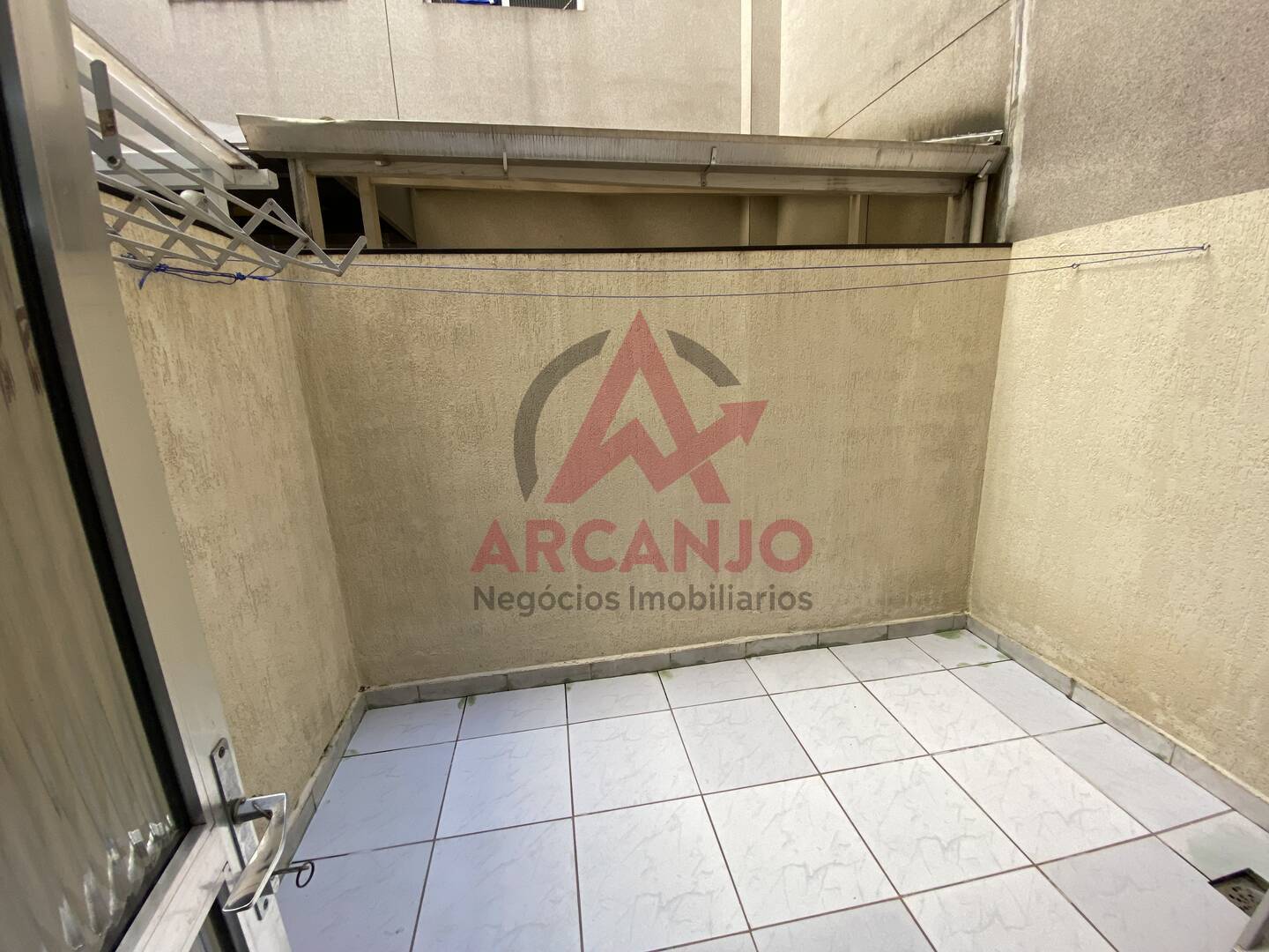 Apartamento à venda com 2 quartos, 68m² - Foto 13