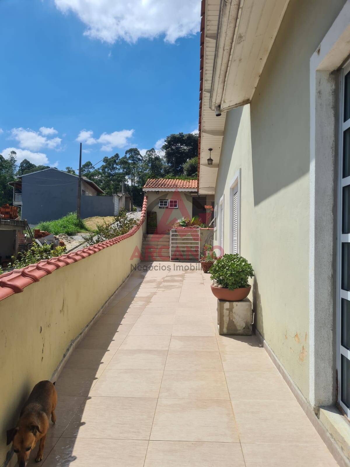 Casa à venda com 3 quartos, 250m² - Foto 6