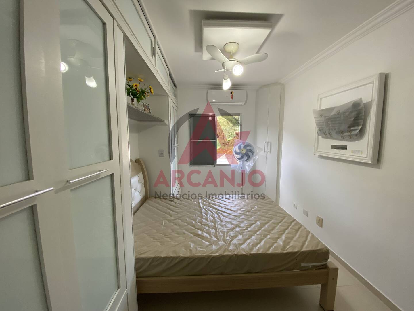 Apartamento à venda com 2 quartos, 65m² - Foto 9