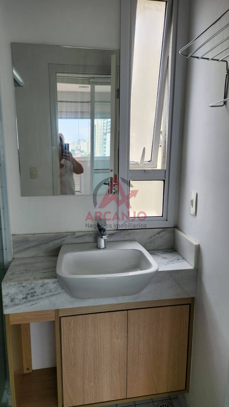 Apartamento à venda com 1 quarto, 41m² - Foto 19