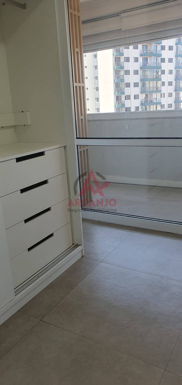 Apartamento à venda com 1 quarto, 41m² - Foto 8