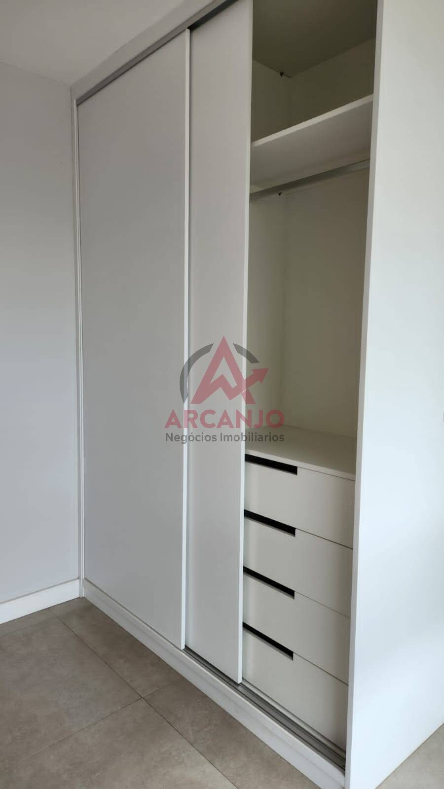 Apartamento à venda com 1 quarto, 41m² - Foto 9