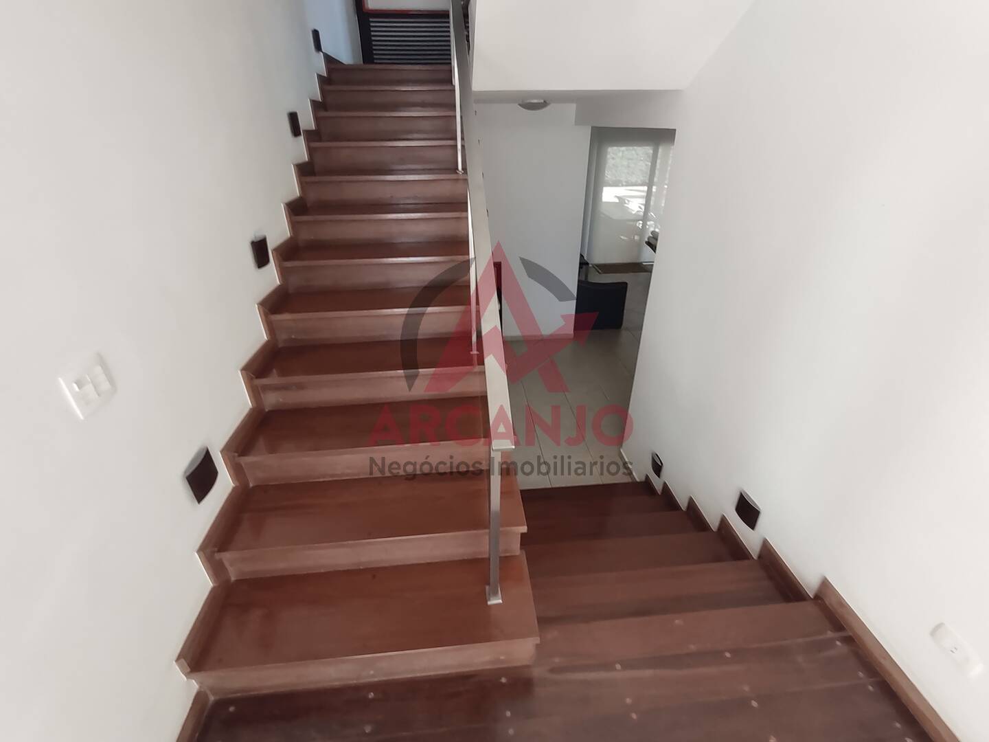 Casa à venda com 3 quartos, 346m² - Foto 27