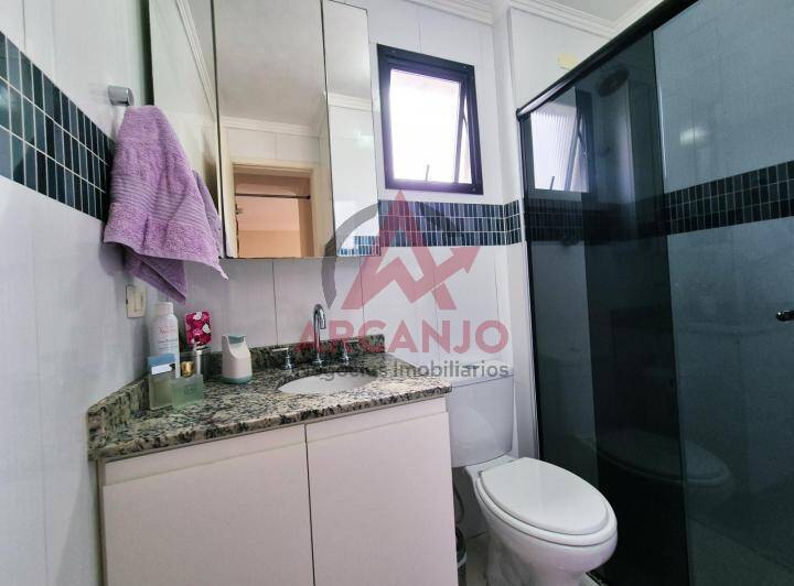 Apartamento à venda com 2 quartos, 105m² - Foto 12