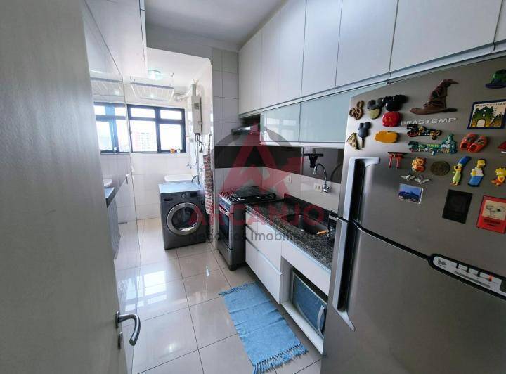 Apartamento à venda com 2 quartos, 105m² - Foto 5