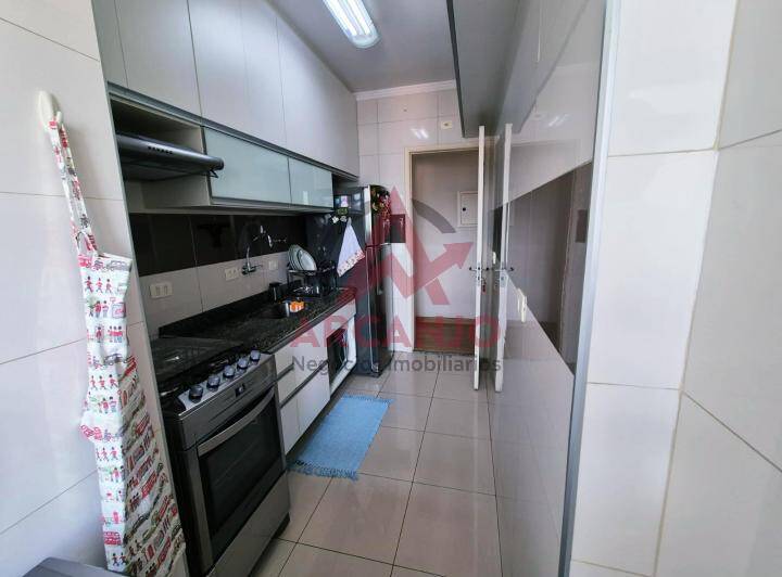 Apartamento à venda com 2 quartos, 105m² - Foto 6