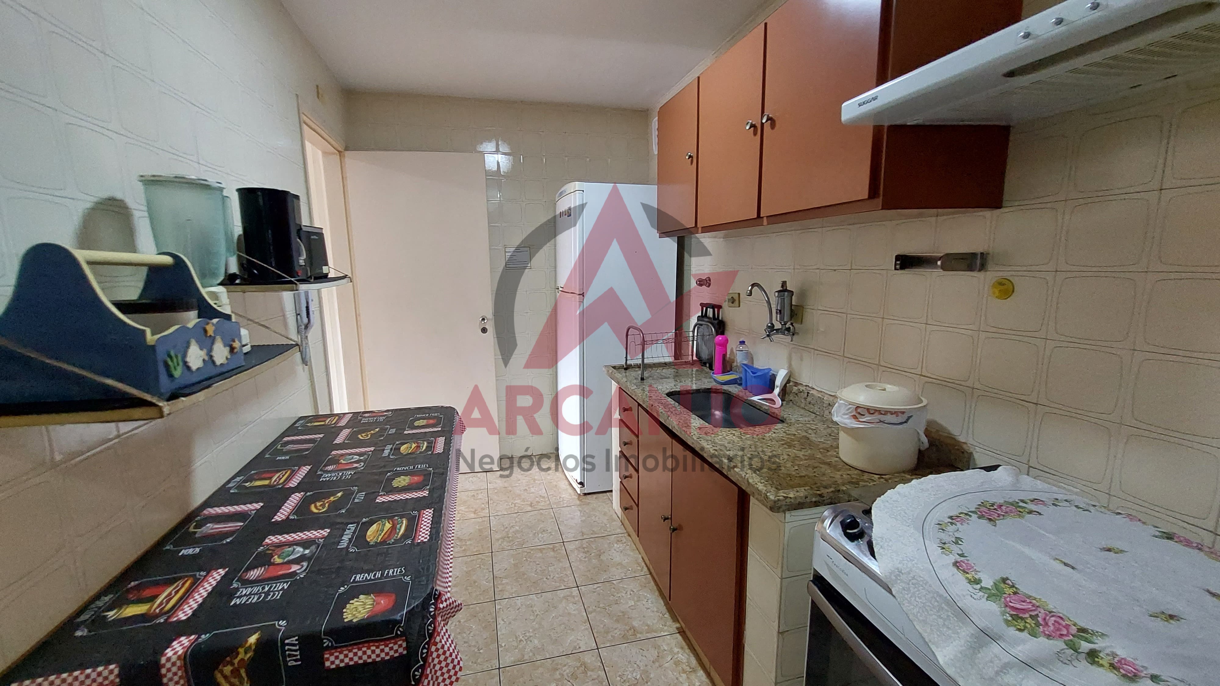 Apartamento à venda com 3 quartos, 77m² - Foto 8