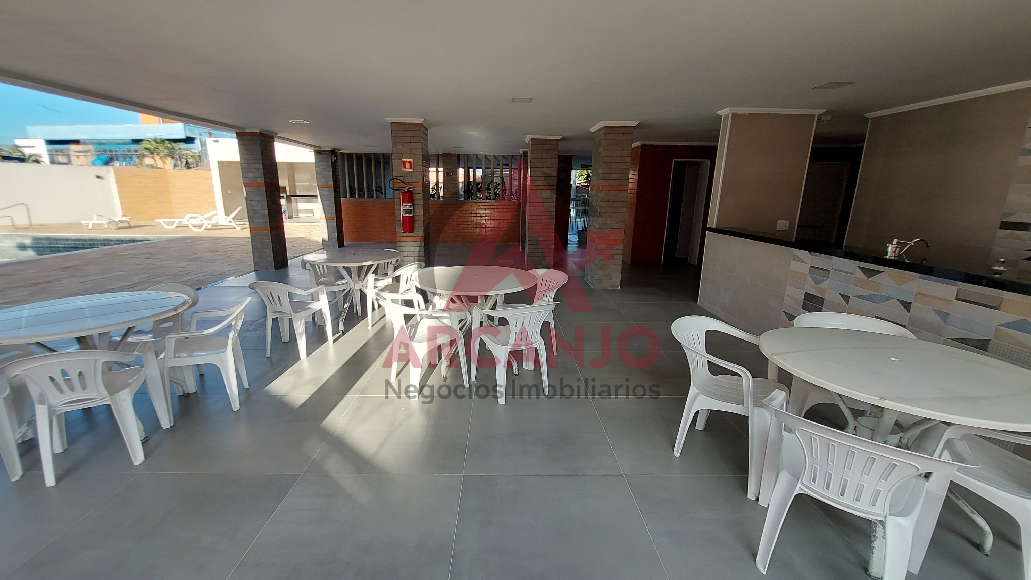 Apartamento à venda com 3 quartos, 77m² - Foto 28