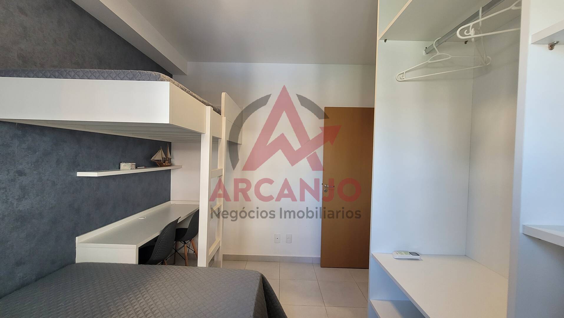 Apartamento à venda com 2 quartos, 61m² - Foto 11