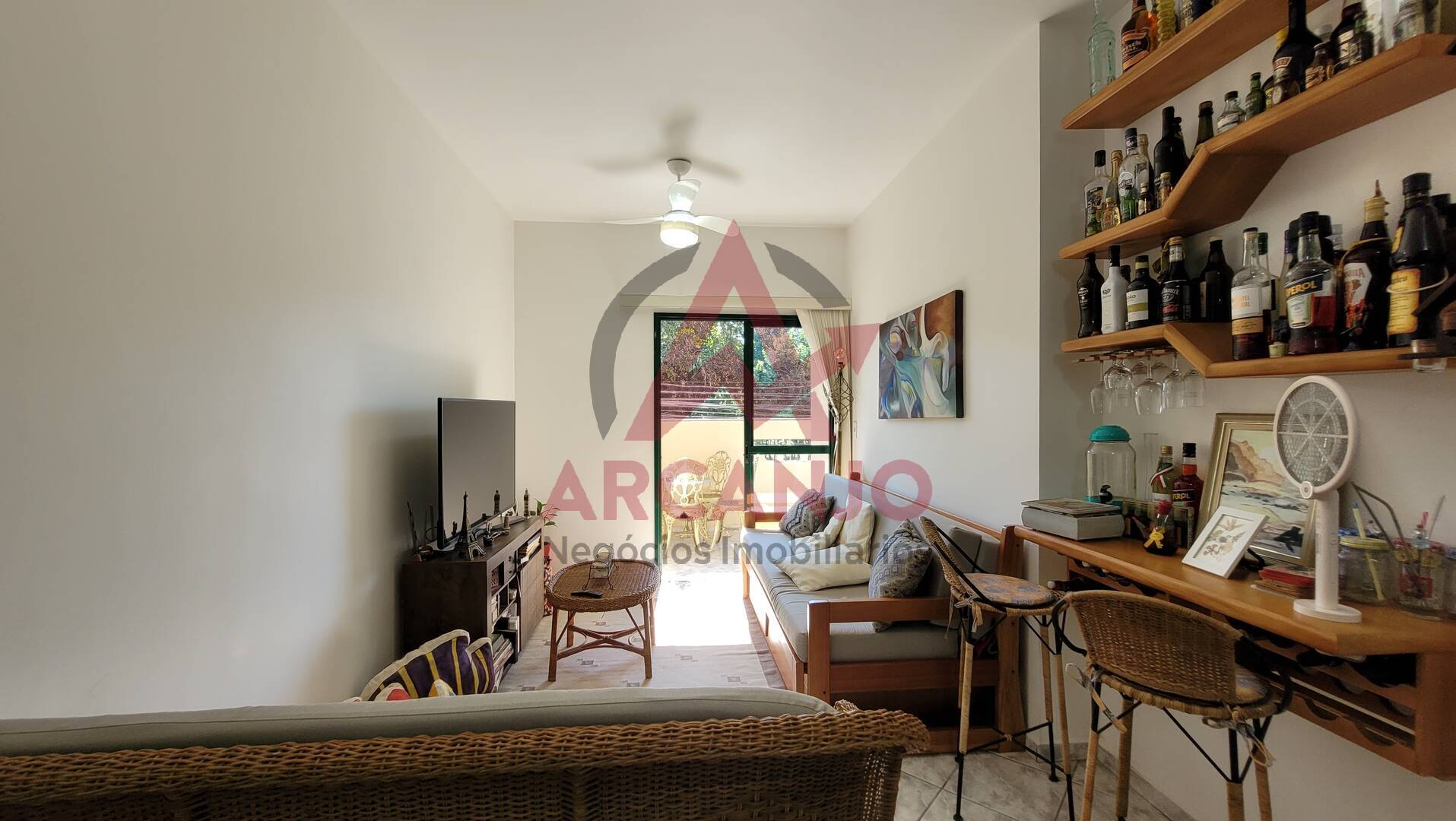 Apartamento à venda com 2 quartos, 67m² - Foto 5