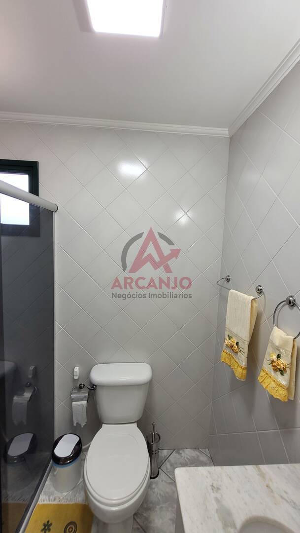 Apartamento à venda com 2 quartos, 67m² - Foto 26