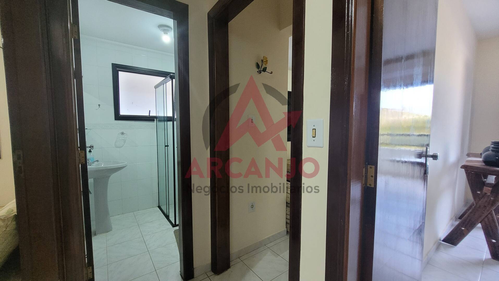 Apartamento à venda com 3 quartos, 130m² - Foto 11