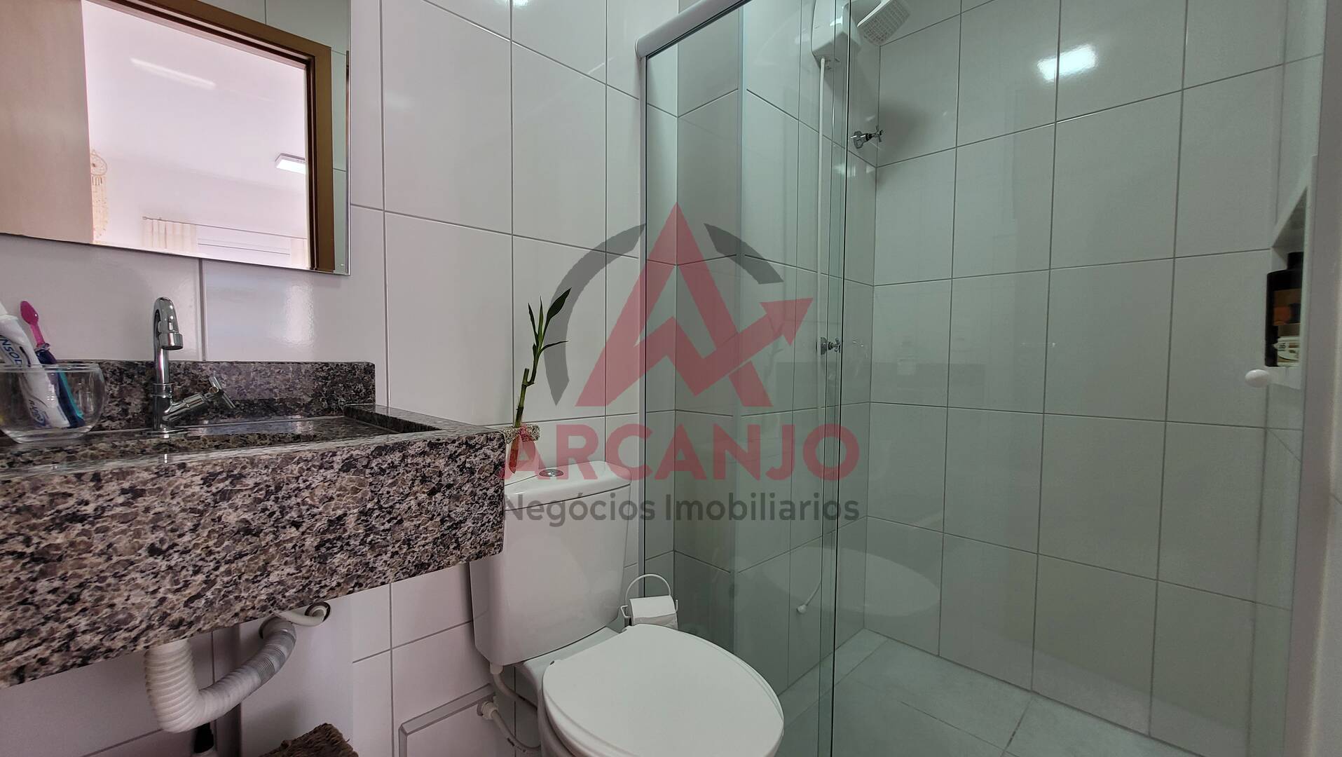 Apartamento à venda com 2 quartos, 63m² - Foto 4