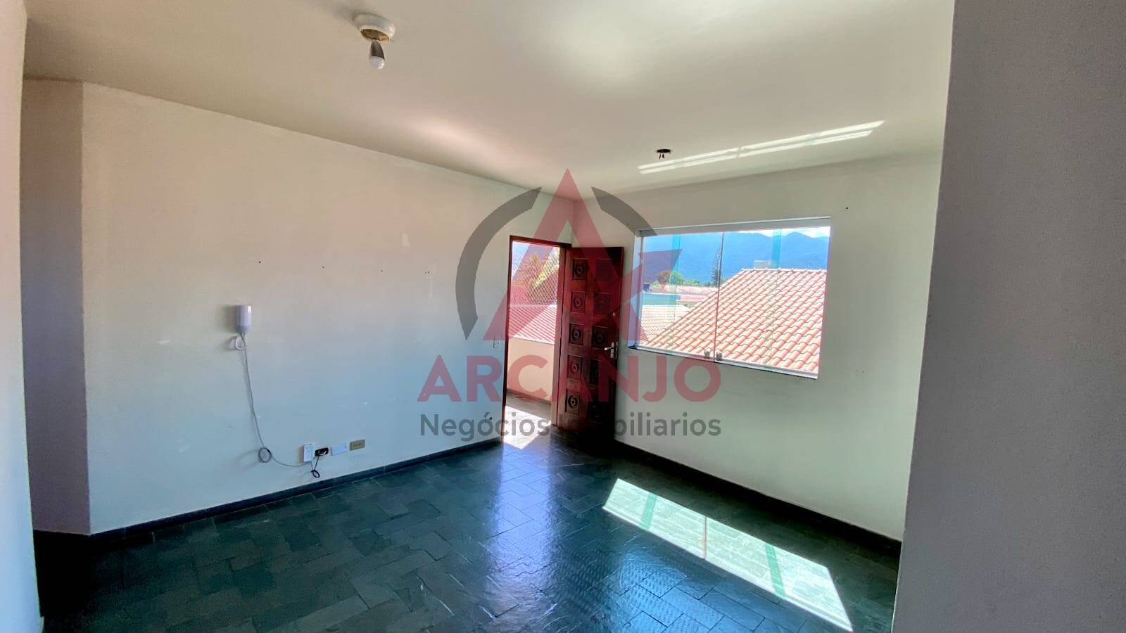 Apartamento à venda com 1 quarto, 60m² - Foto 2