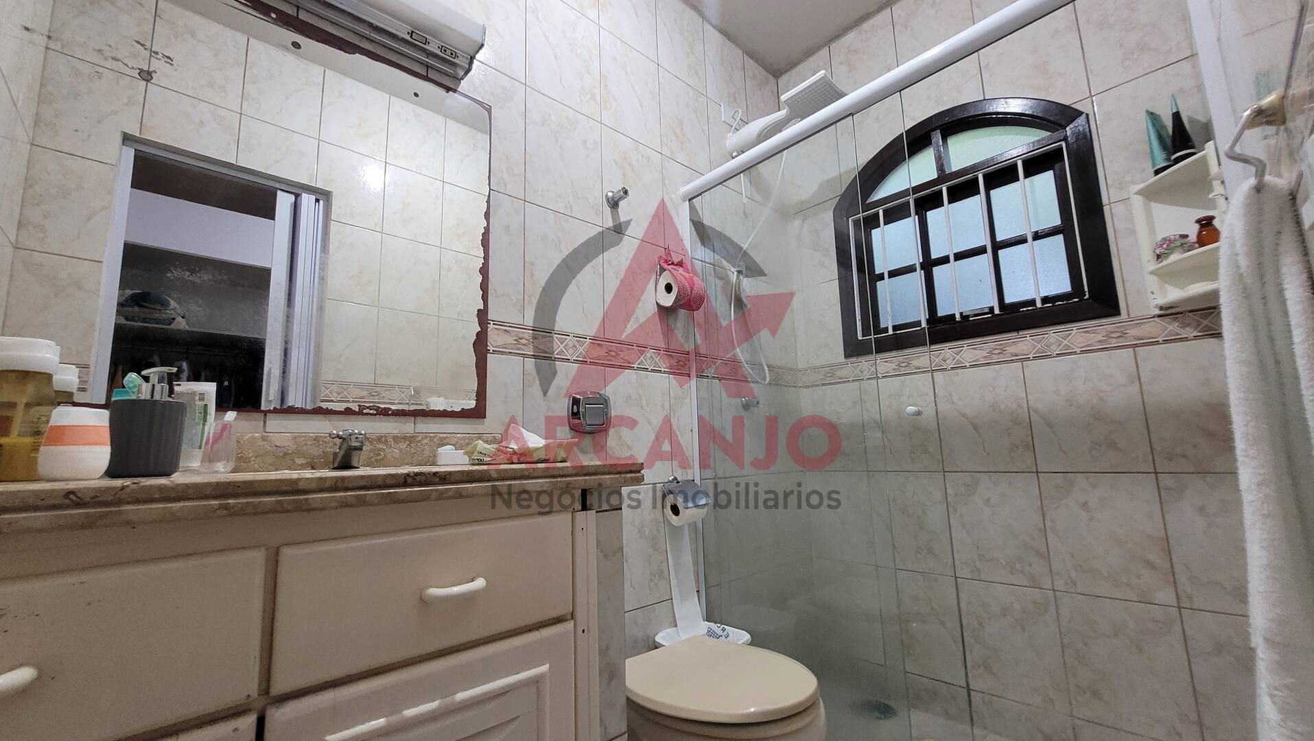 Casa à venda com 6 quartos, 200m² - Foto 40