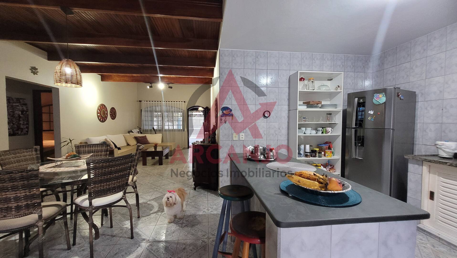 Casa à venda com 6 quartos, 200m² - Foto 48