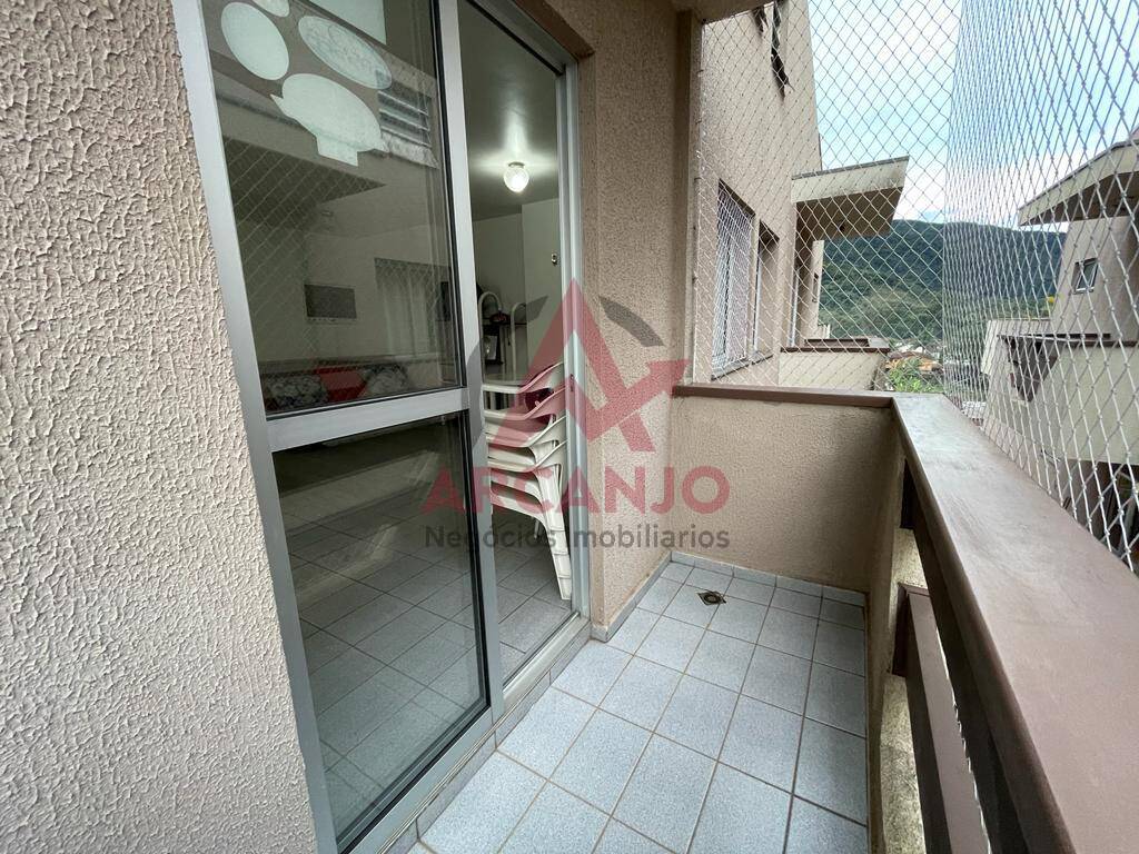 Apartamento à venda com 2 quartos, 110m² - Foto 33