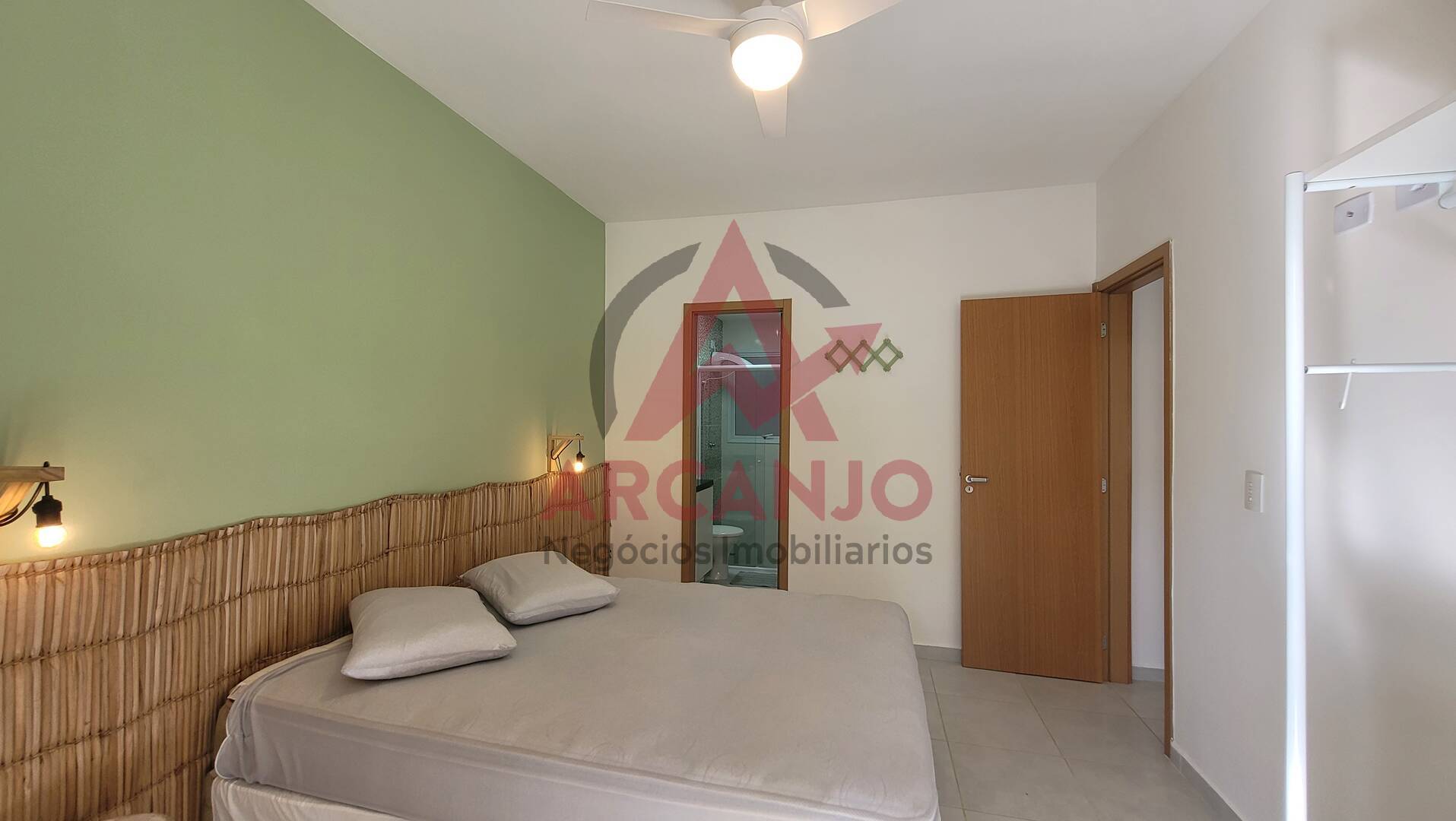 Apartamento à venda com 2 quartos, 77m² - Foto 13