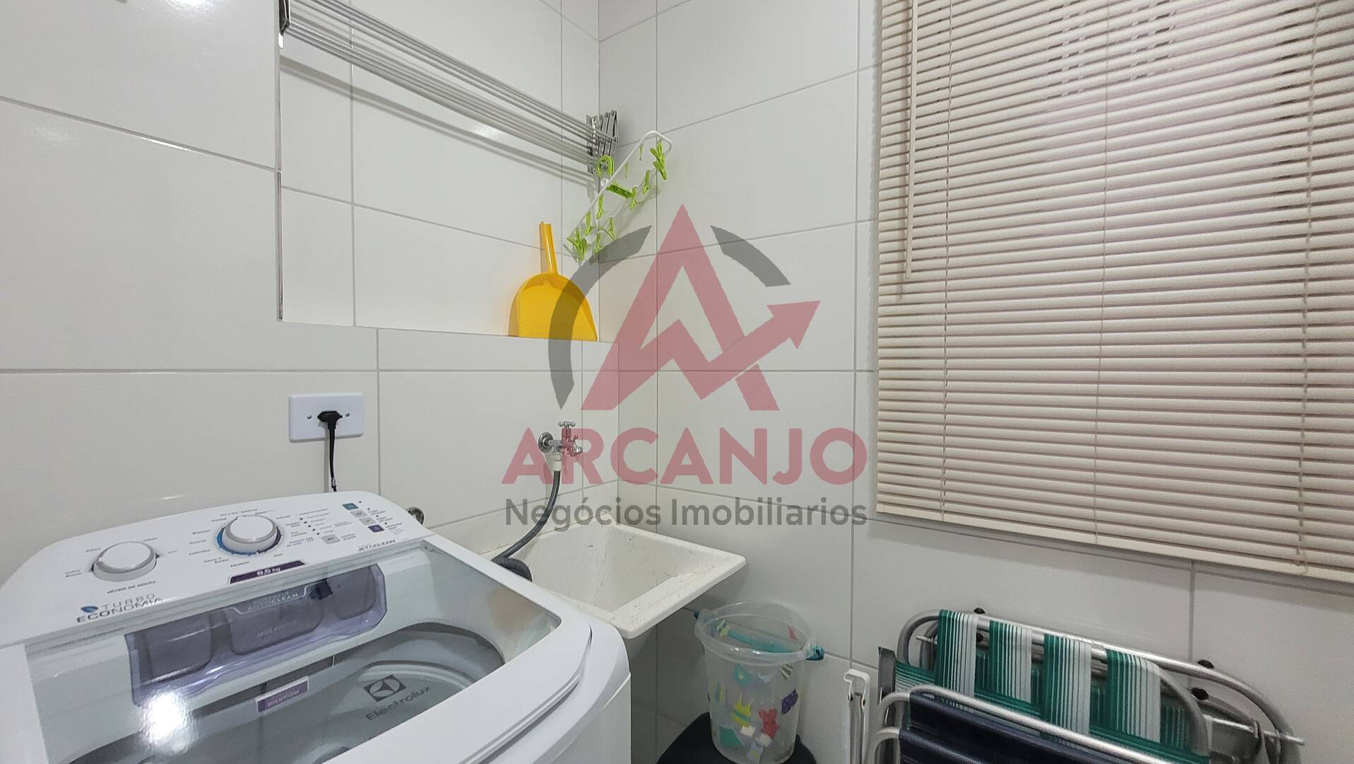 Apartamento à venda com 2 quartos, 77m² - Foto 32