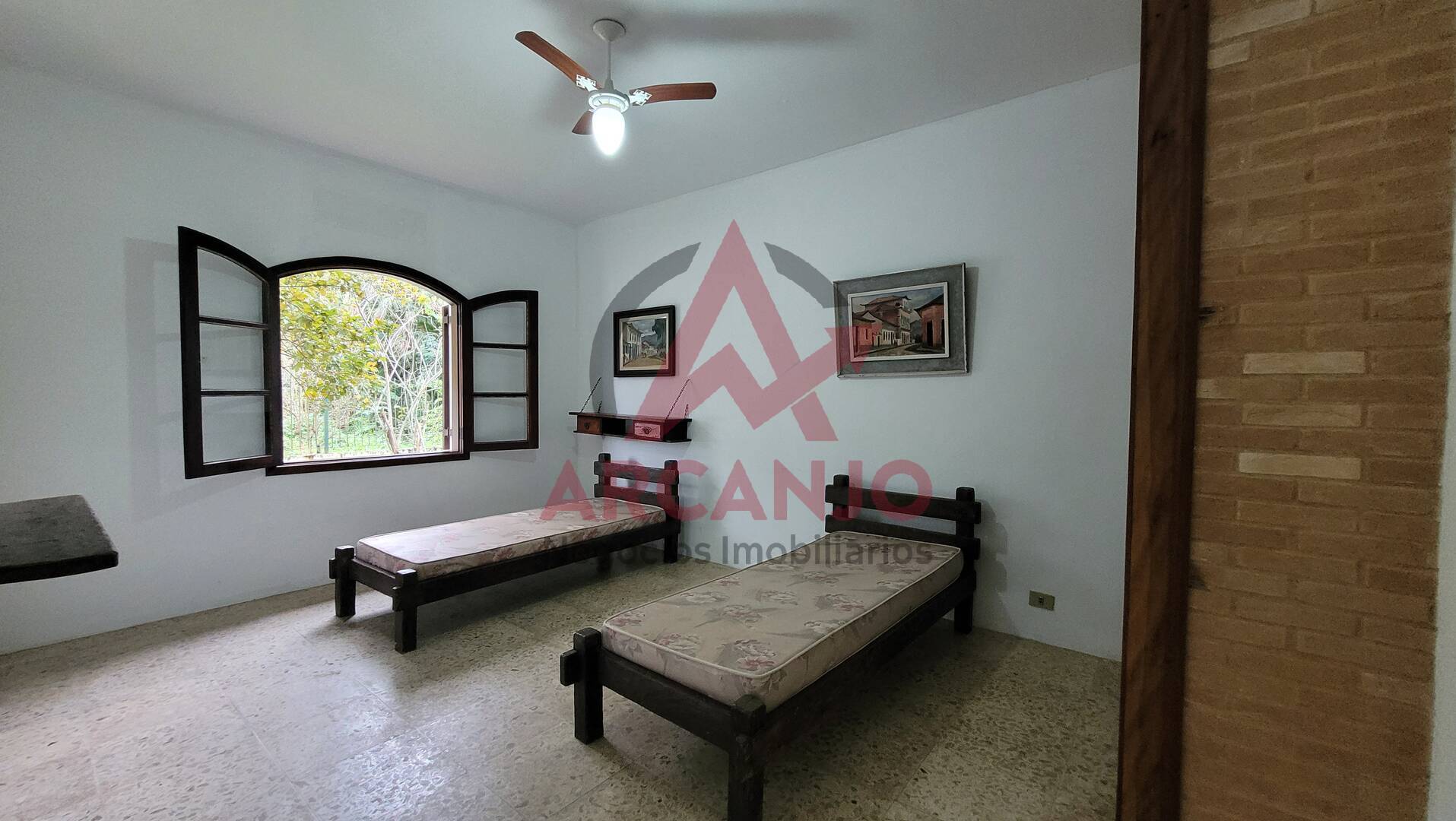 Casa à venda com 3 quartos, 213m² - Foto 16