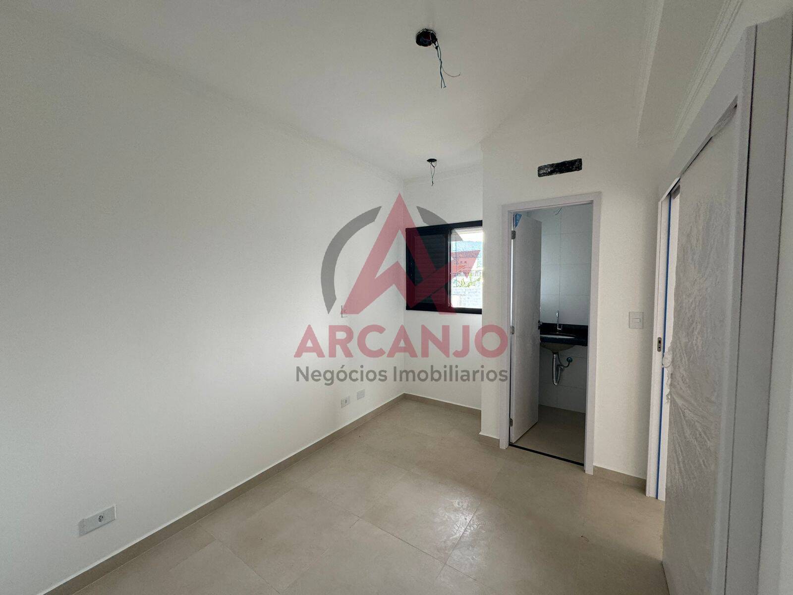 Apartamento à venda com 2 quartos, 75m² - Foto 7