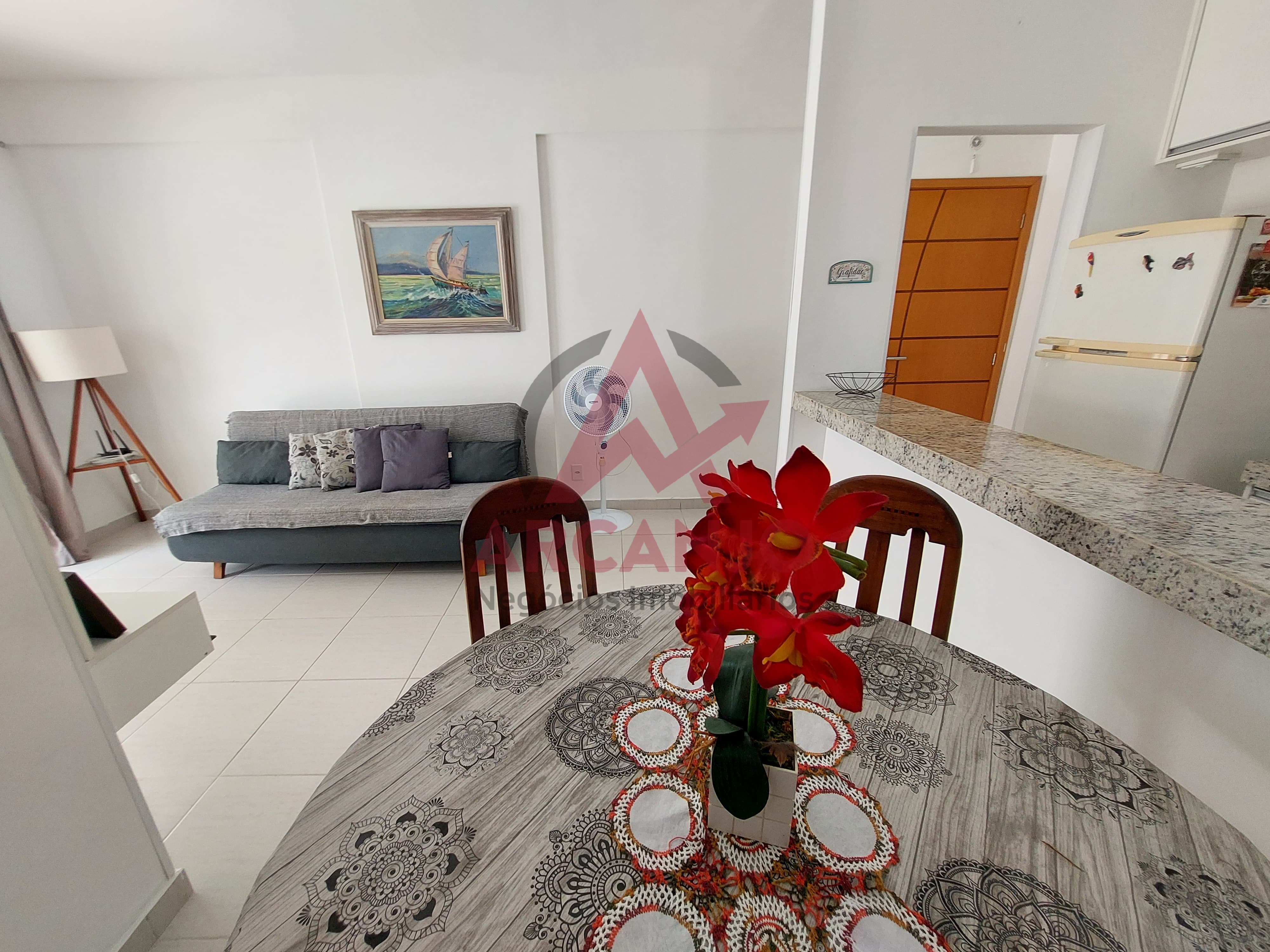 Apartamento à venda com 2 quartos, 62m² - Foto 4