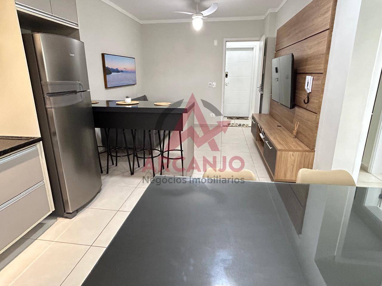 Apartamento à venda com 2 quartos, 70m² - Foto 4