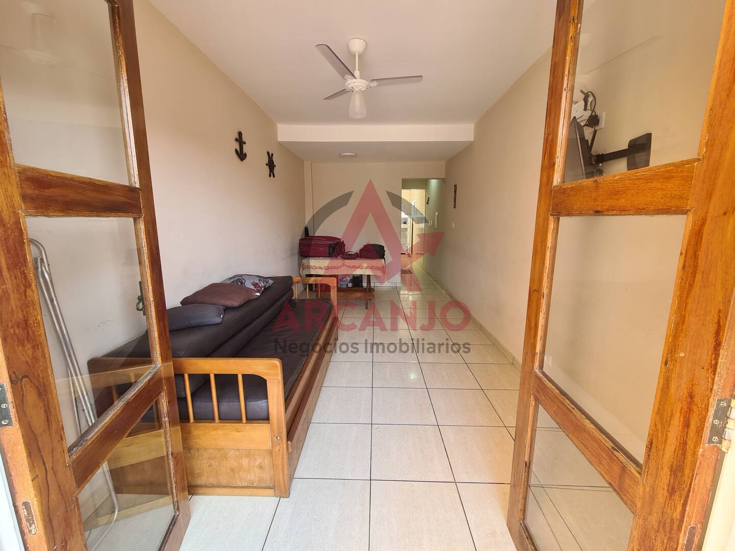 Apartamento à venda com 2 quartos, 62m² - Foto 2