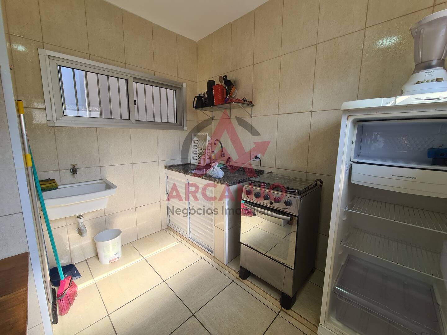 Apartamento à venda com 2 quartos, 62m² - Foto 6