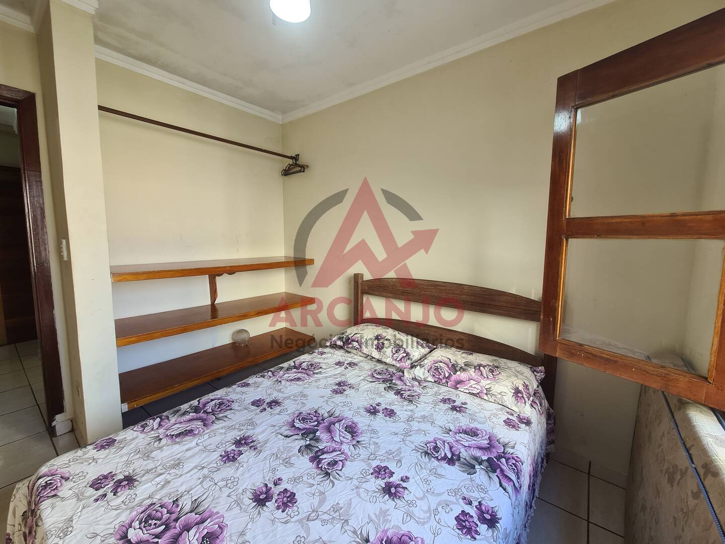 Apartamento à venda com 1 quarto, 42m² - Foto 5