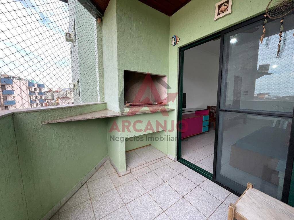 Apartamento à venda com 2 quartos, 70m² - Foto 2