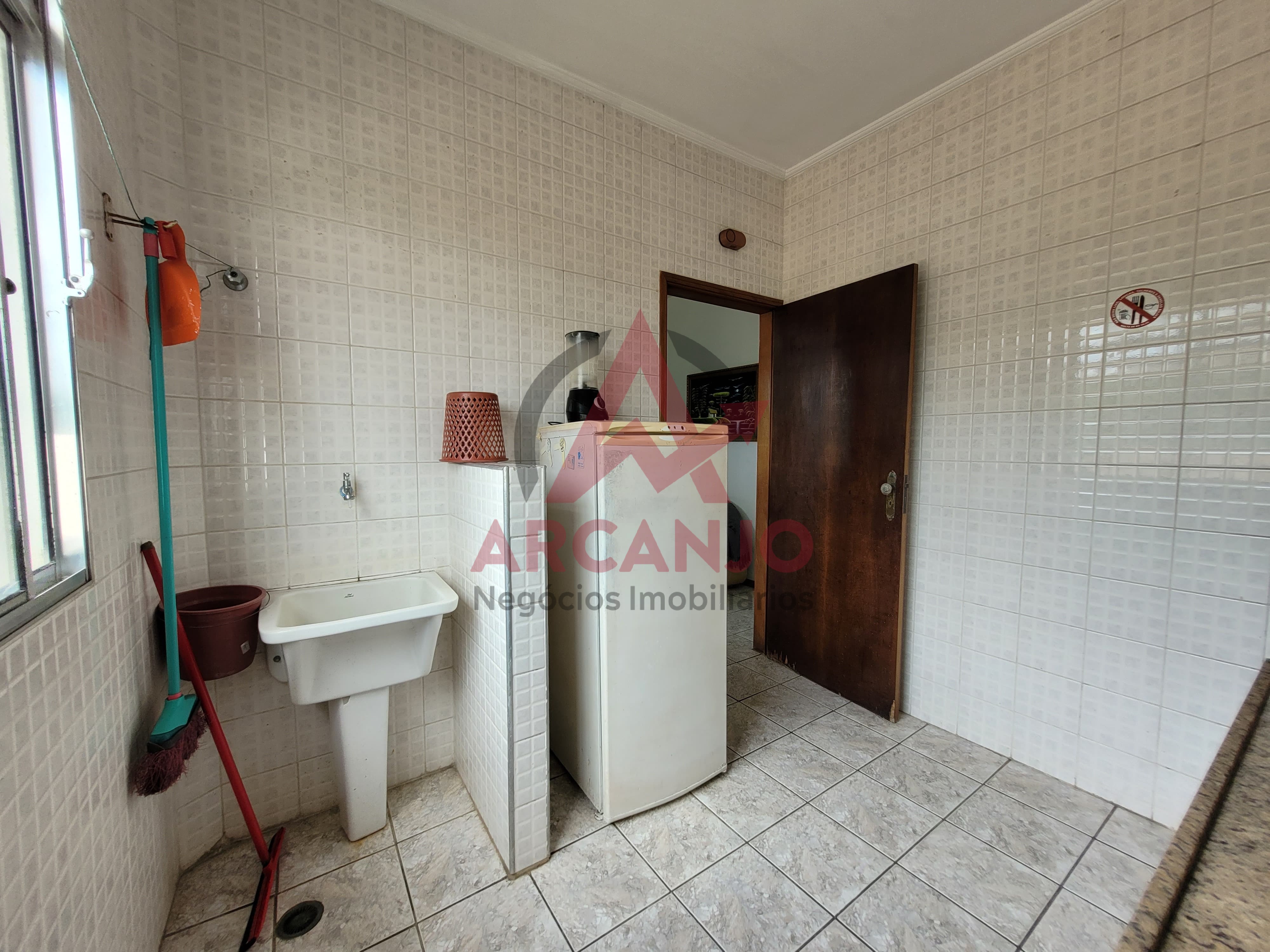 Apartamento à venda com 1 quarto, 43m² - Foto 7