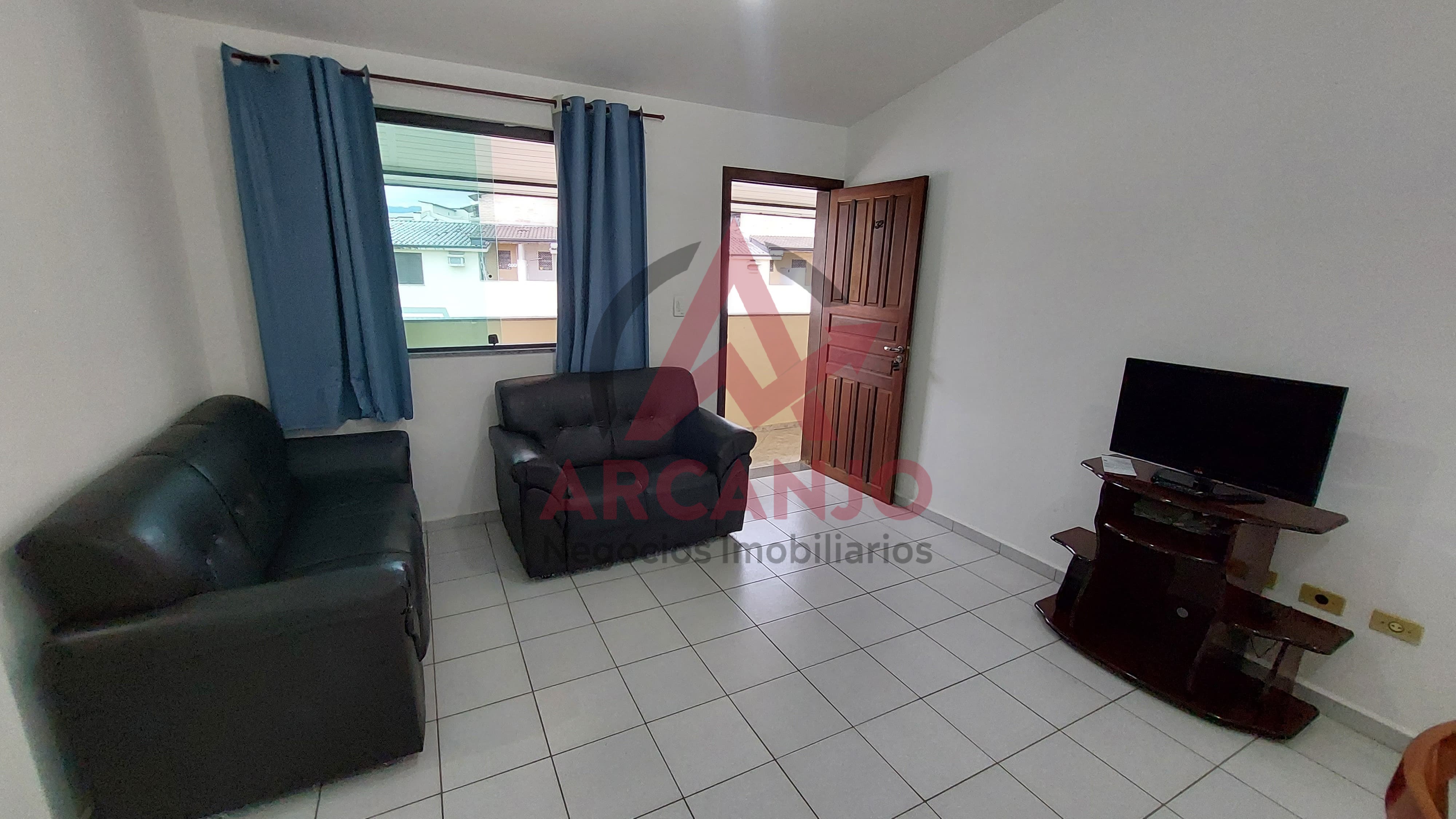 Apartamento à venda com 3 quartos, 80m² - Foto 1