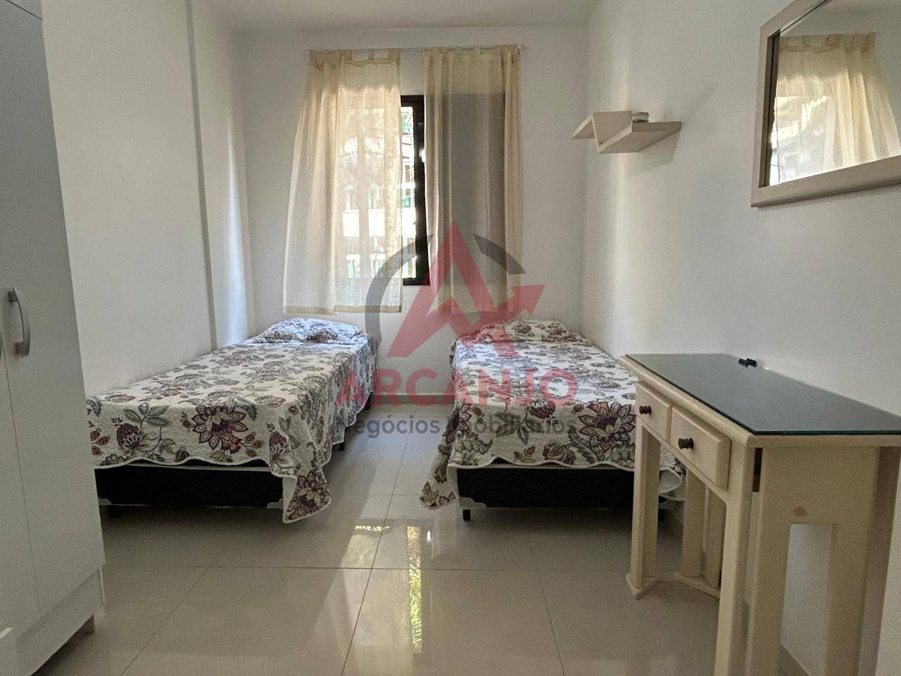 Apartamento à venda com 3 quartos, 94m² - Foto 14