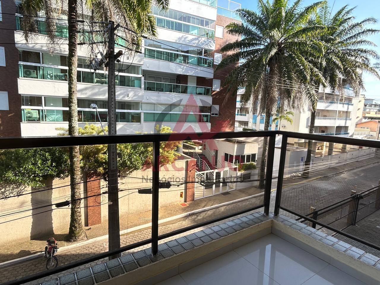 Apartamento à venda com 3 quartos, 94m² - Foto 8