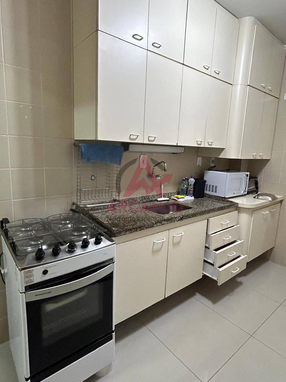 Apartamento à venda com 3 quartos, 94m² - Foto 28