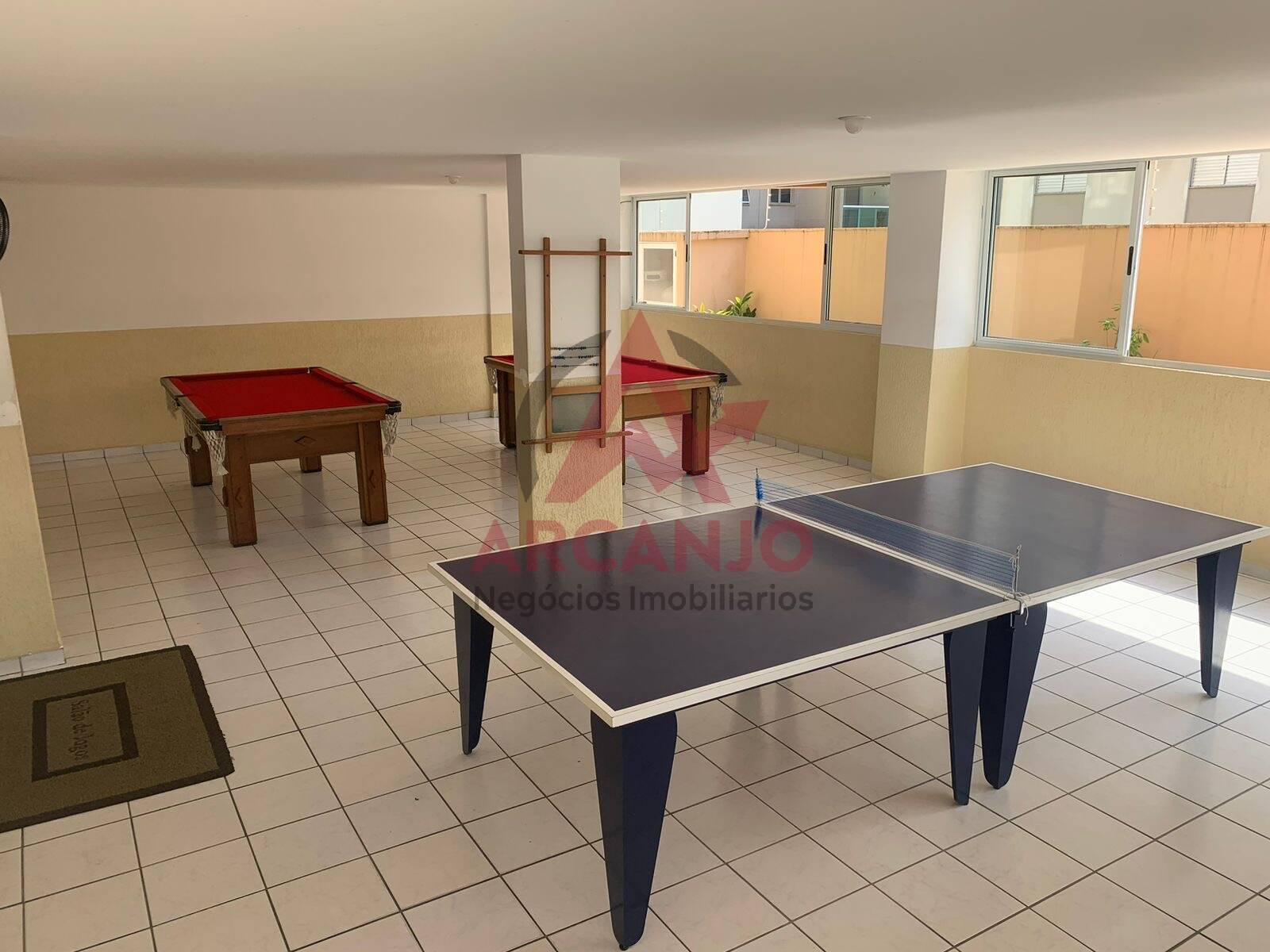 Apartamento à venda com 2 quartos, 74m² - Foto 11