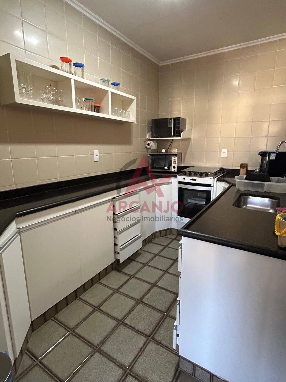 Apartamento à venda com 3 quartos, 170m² - Foto 18