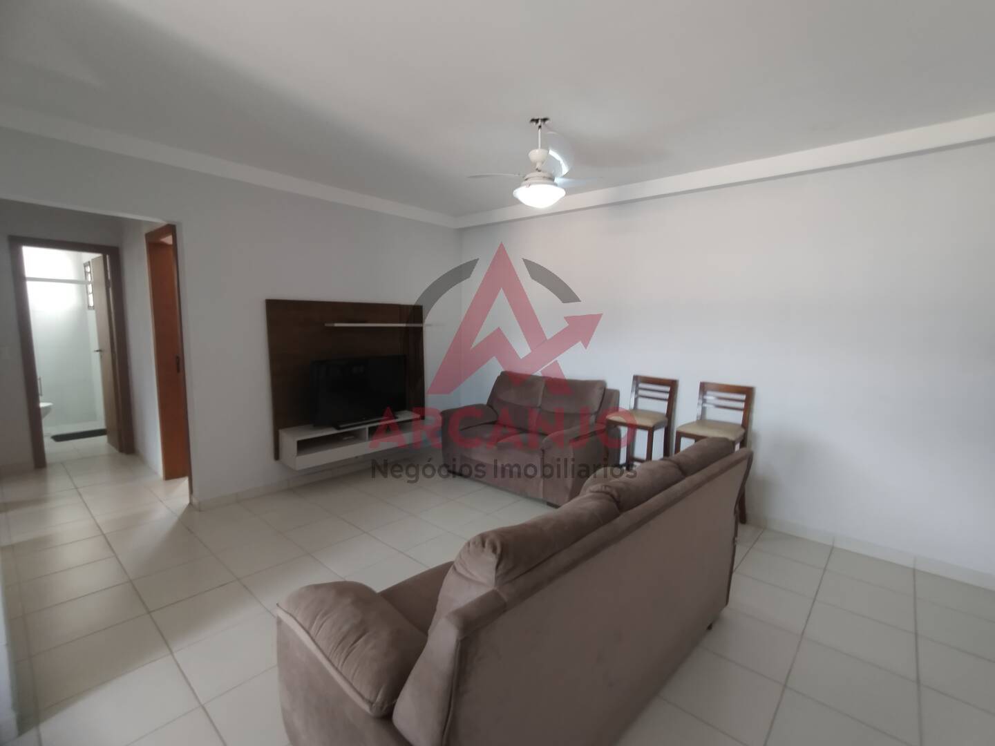 Apartamento para alugar com 3 quartos, 120m² - Foto 9