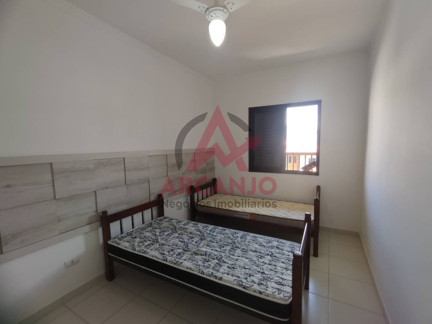 Apartamento para alugar com 3 quartos, 120m² - Foto 11