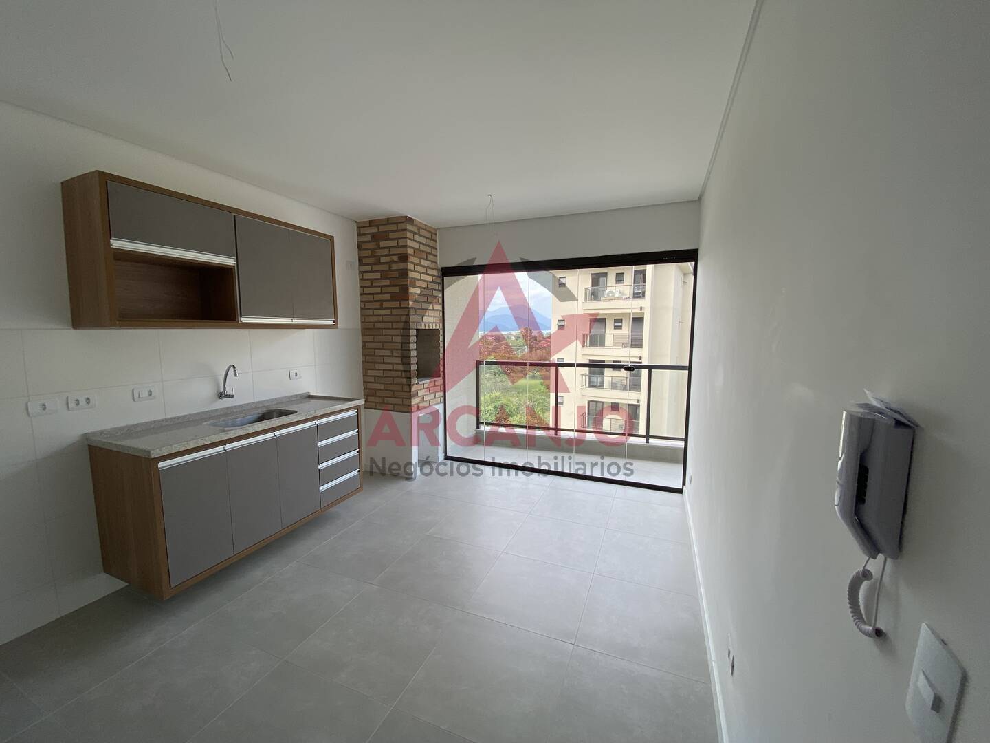 Apartamento à venda com 2 quartos, 74m² - Foto 8