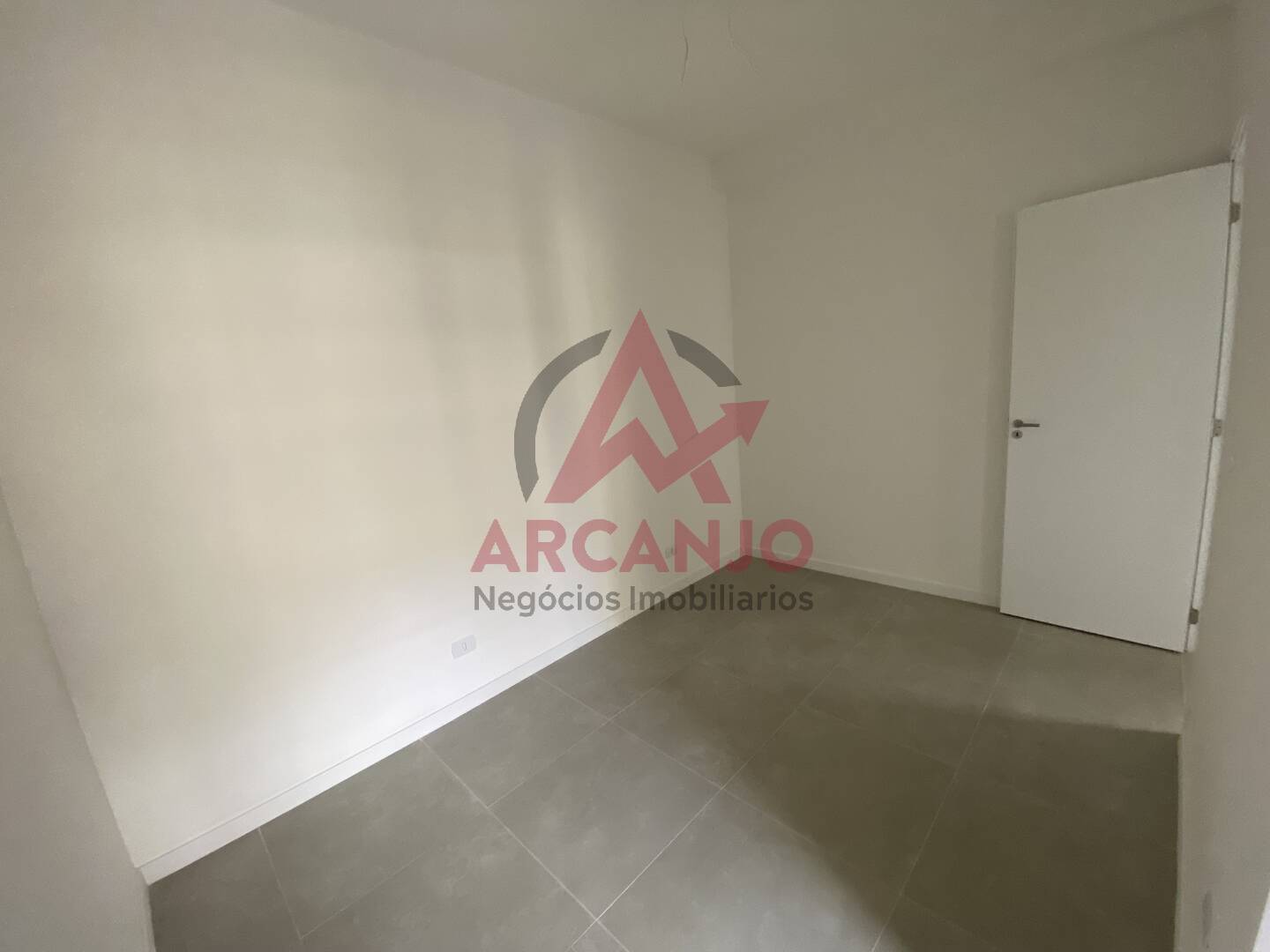 Apartamento à venda com 2 quartos, 74m² - Foto 9