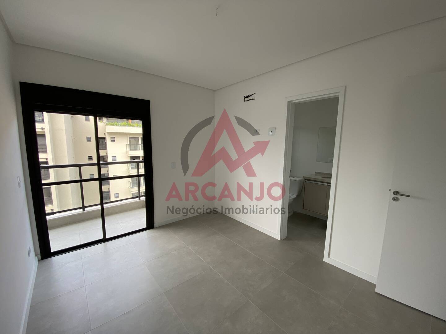 Apartamento à venda com 2 quartos, 74m² - Foto 11