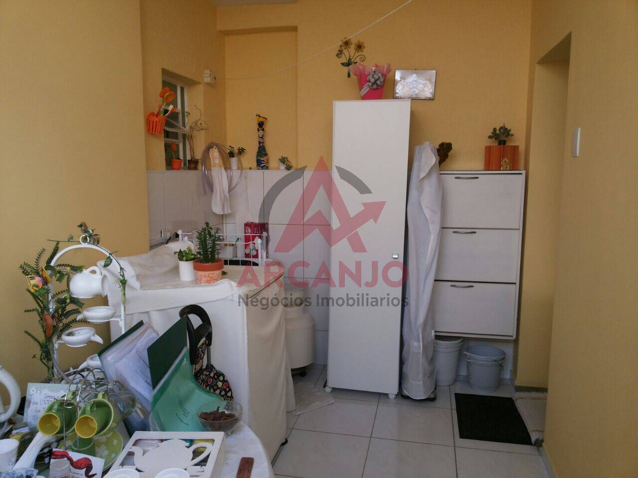 Casa à venda com 3 quartos, 200m² - Foto 8