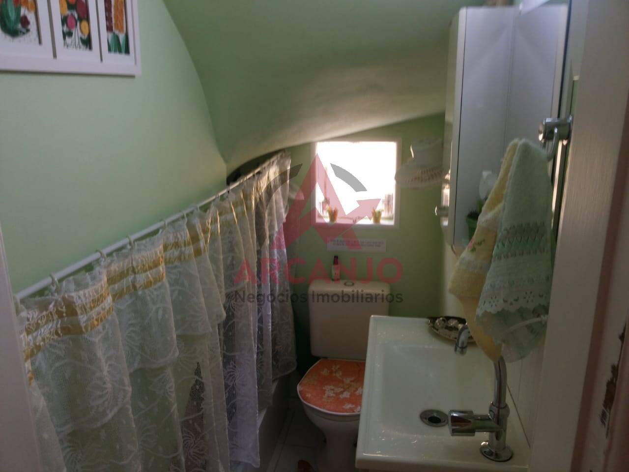 Casa à venda com 3 quartos, 200m² - Foto 19