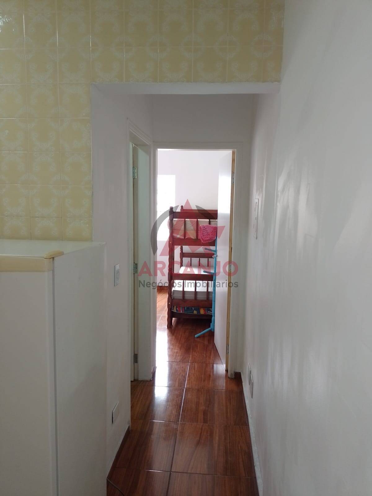 Apartamento à venda com 1 quarto, 40m² - Foto 13