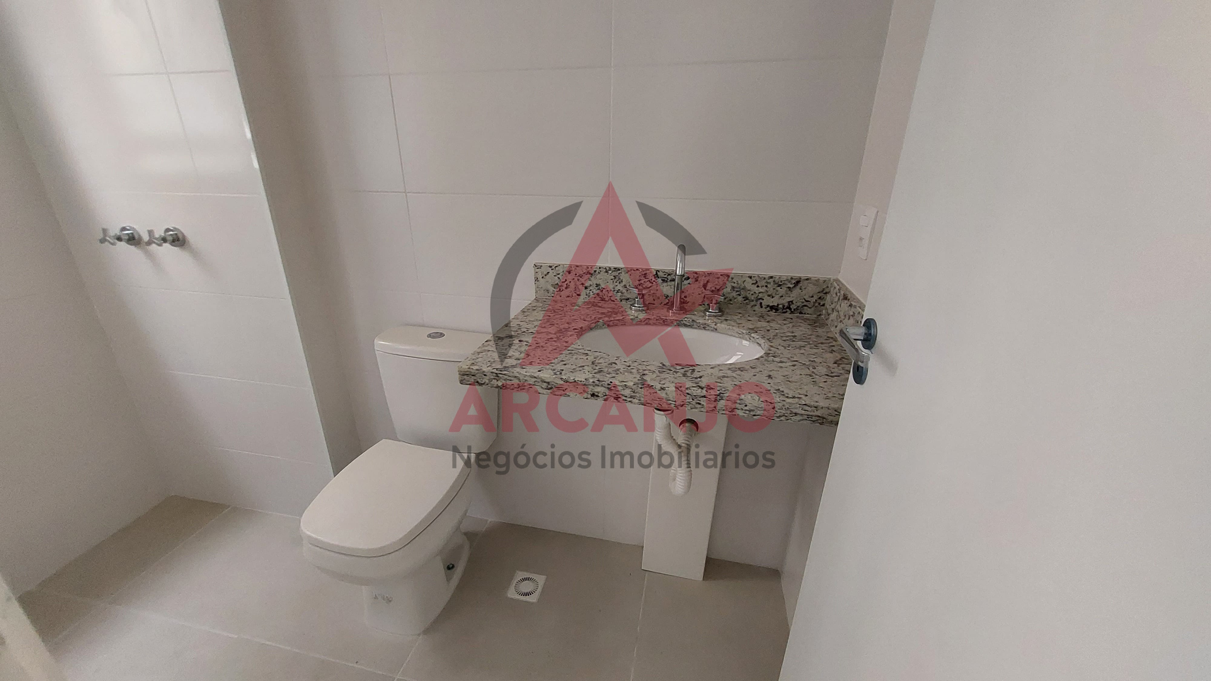 Apartamento à venda com 2 quartos, 76m² - Foto 14